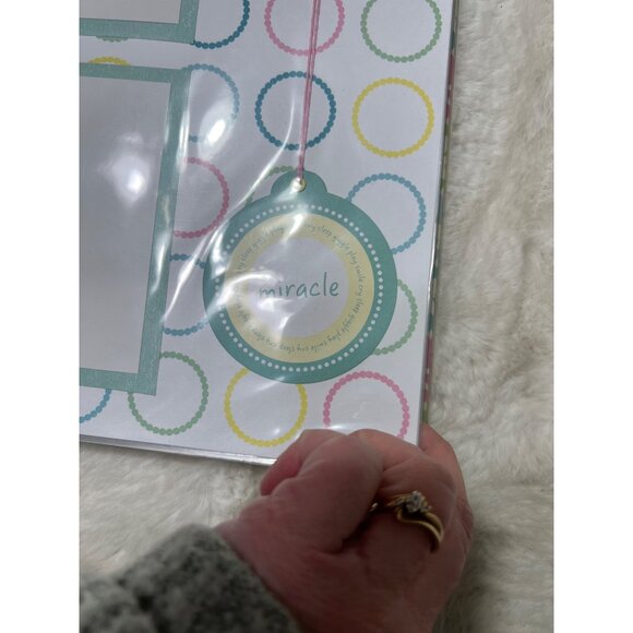 Colorbok Creative Impulse Baby Pre-Designed 12x12 Album With 20 Embellished Page - Picture 11 of 14